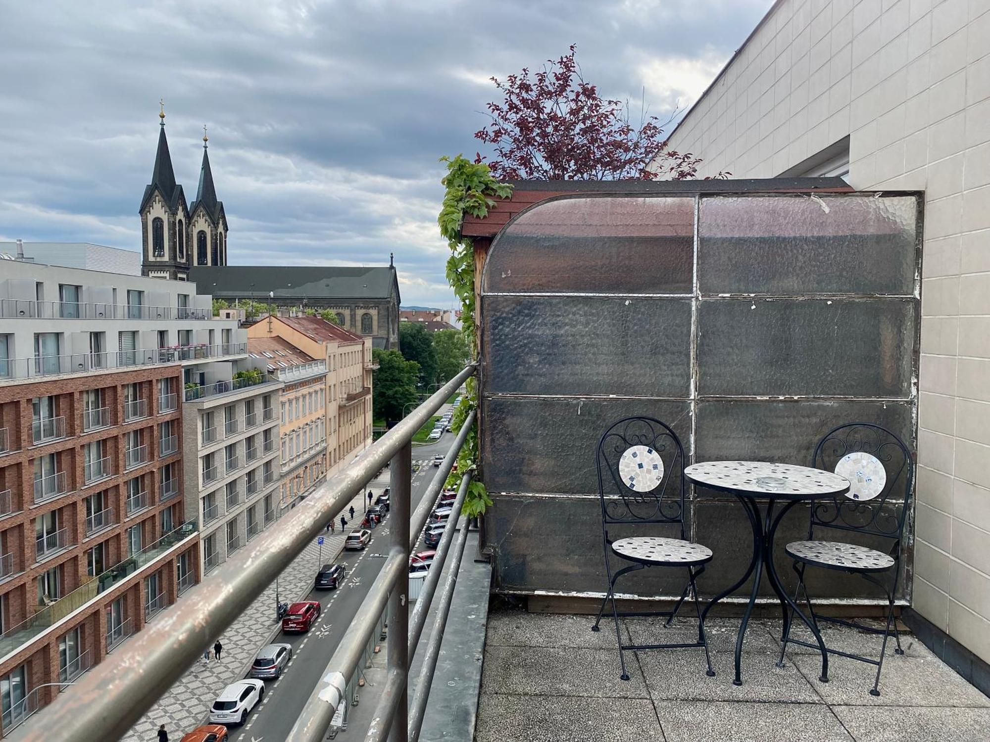 Top Floor Studio With Terrace Praga Esterno foto